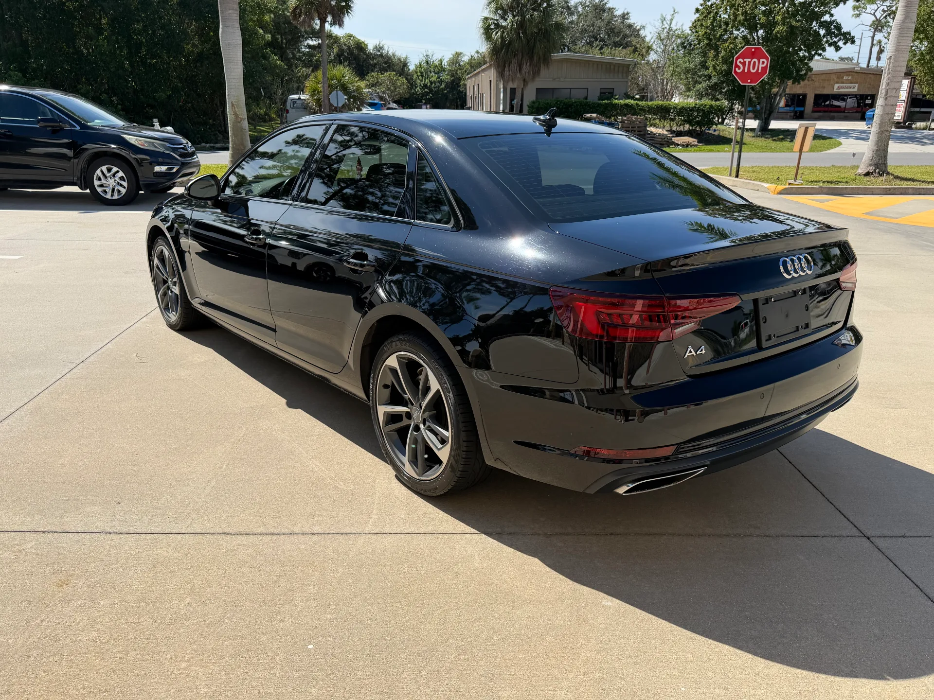 2019 Audi A4 Premium - Photo 7